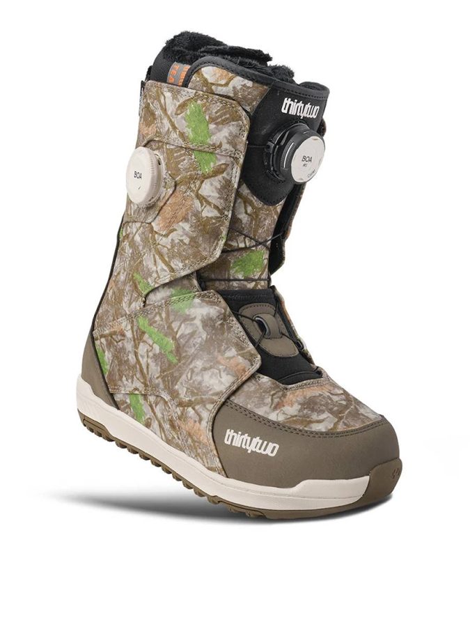 thirty two lashed camo
